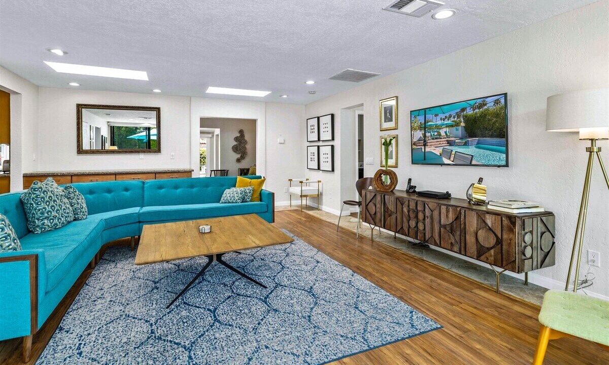 Photo of Livingroom in Warm Sands