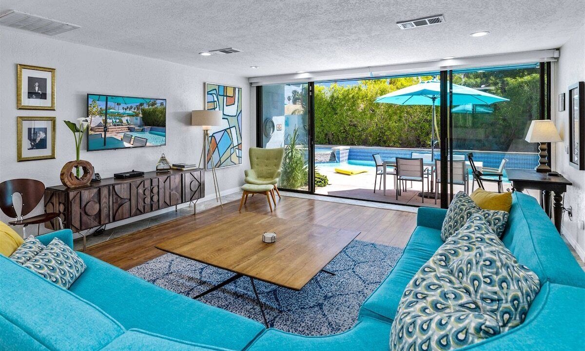 Photo of Livingroom in Warm Sands