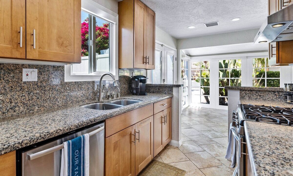 Photo of Kitchen in Warm Sands
