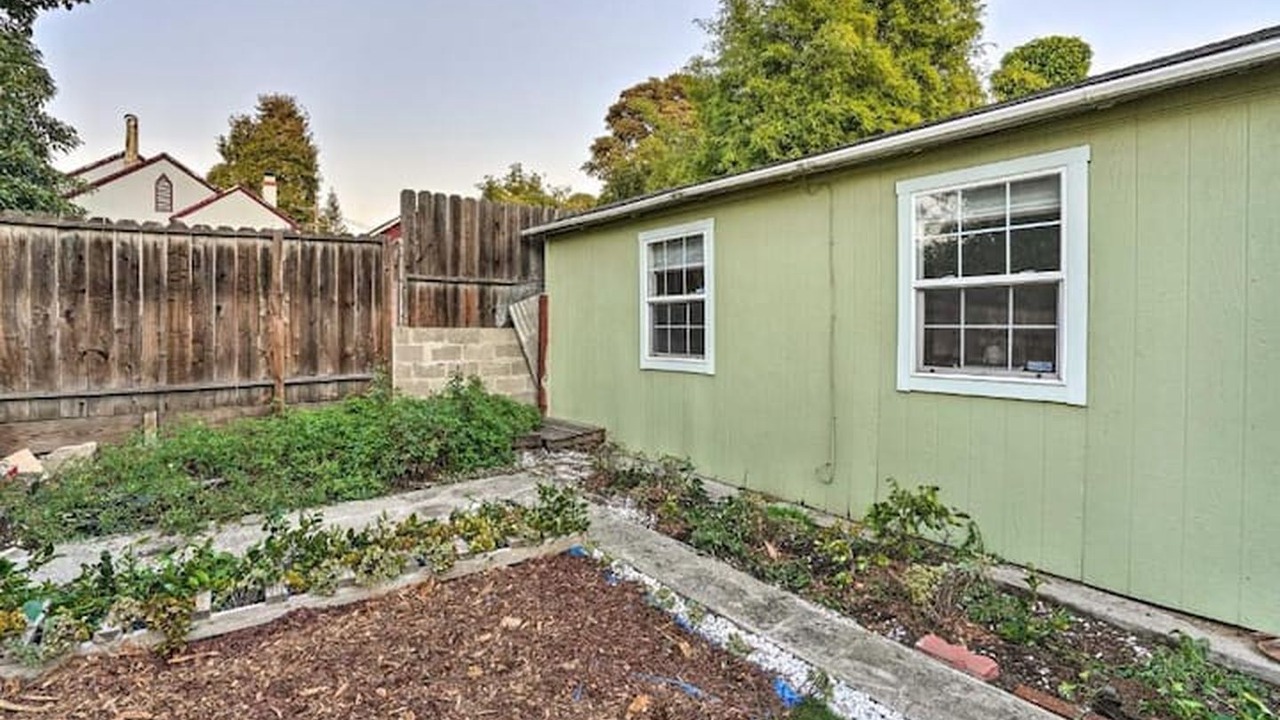 Photo of Outdoor in Dimond