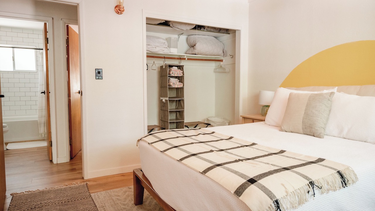 Photo of Bedroom in Glencoe