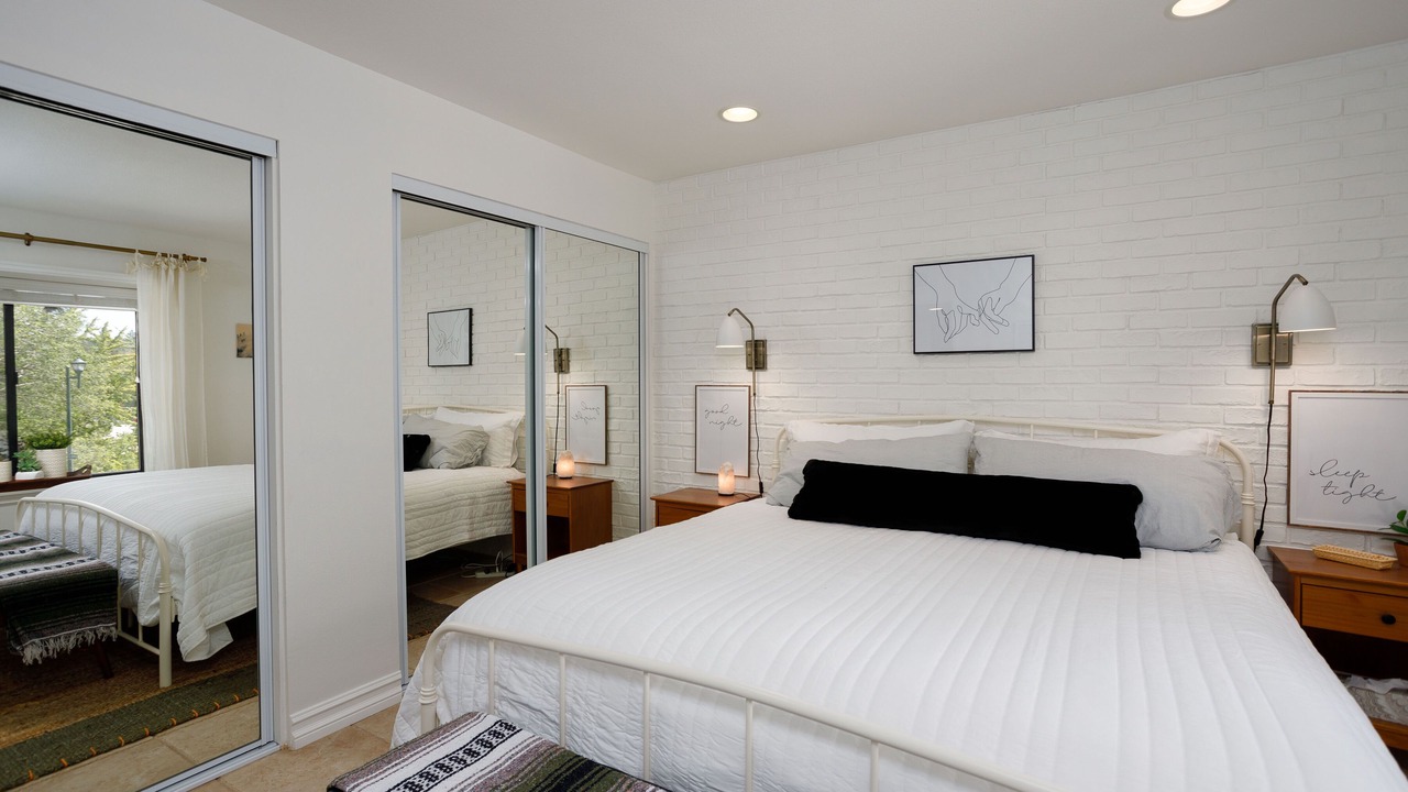 Photo of Bedroom in Lake Arrowhead