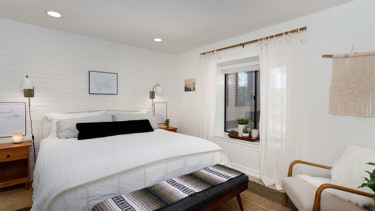 Photo of Bedroom in Lake Arrowhead
