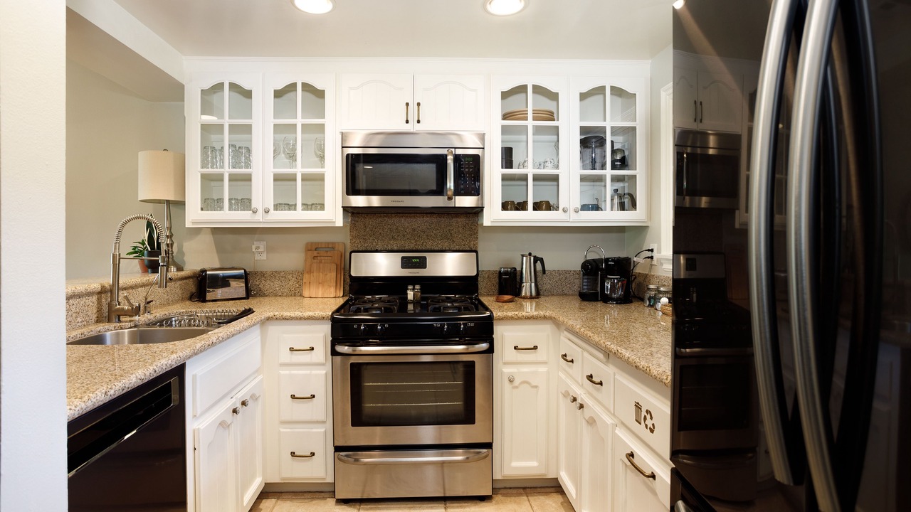 Photo of Kitchen in Lake Arrowhead