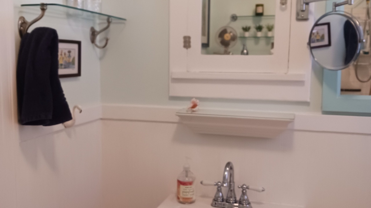 Photo of Bathroom in Northwest San Pedro