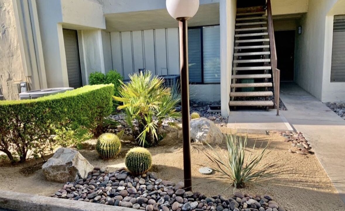 Photo of Others in Twin Palms