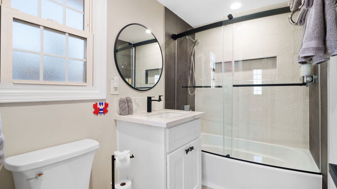 Photo of Bathroom in Fullerton