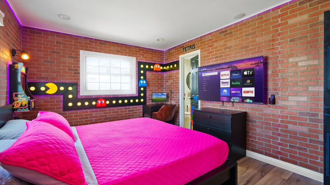 Photo of Bedroom in Fullerton