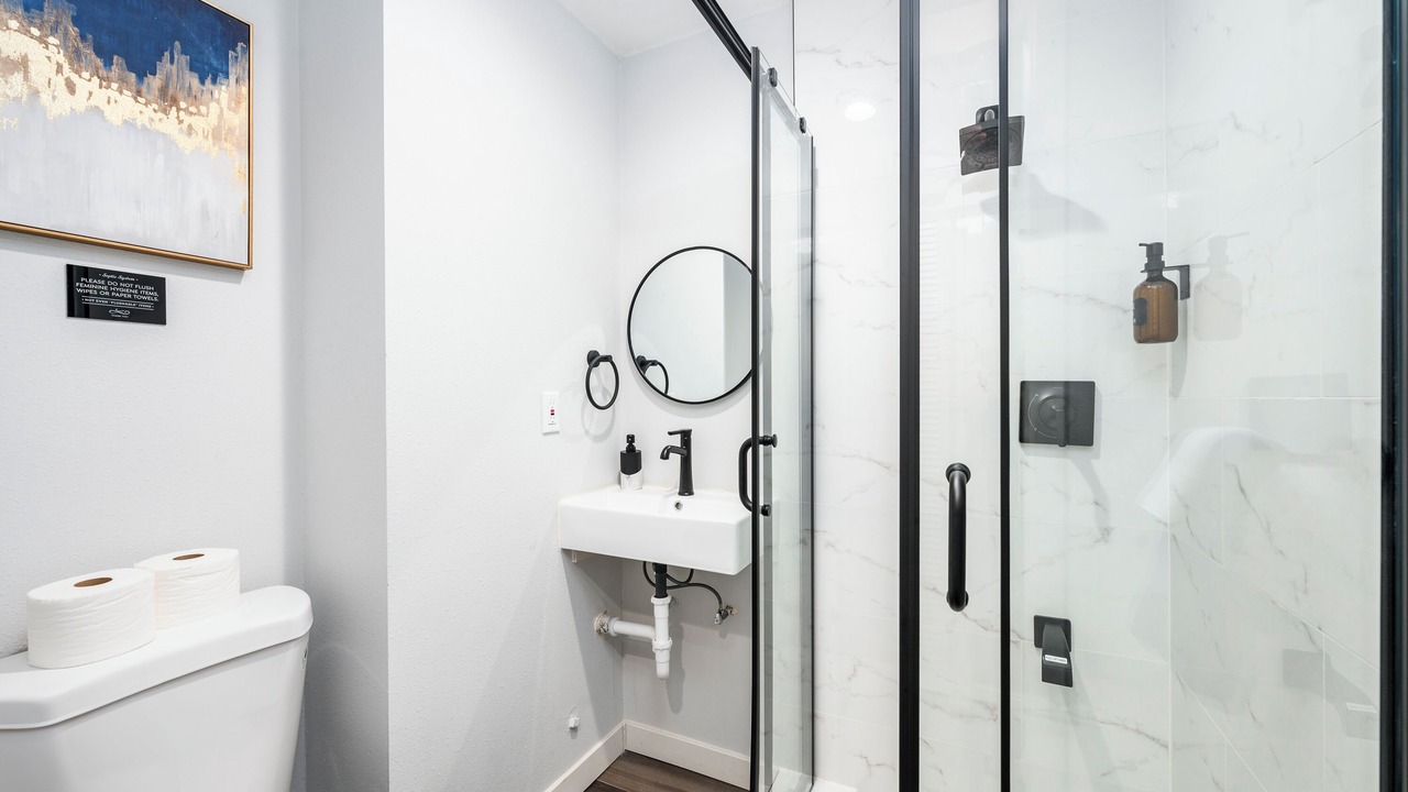 Photo of Bathroom in Riverview West