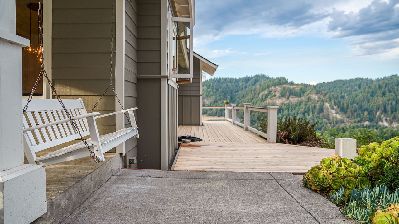 Photo of Patio Balcony in Rio Dell