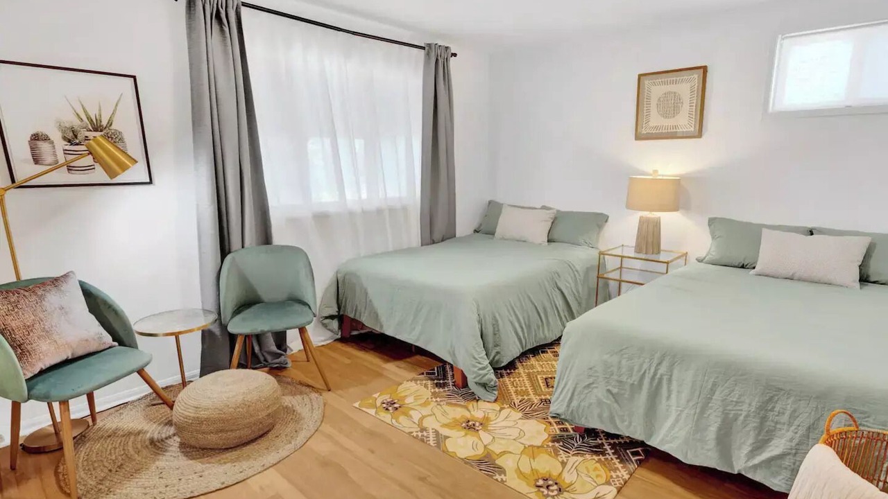 Photo of Bedroom in Los Altos
