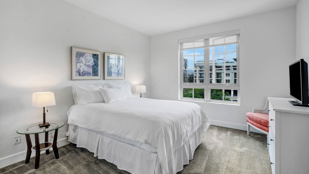 Photo of Bedroom in Downtown