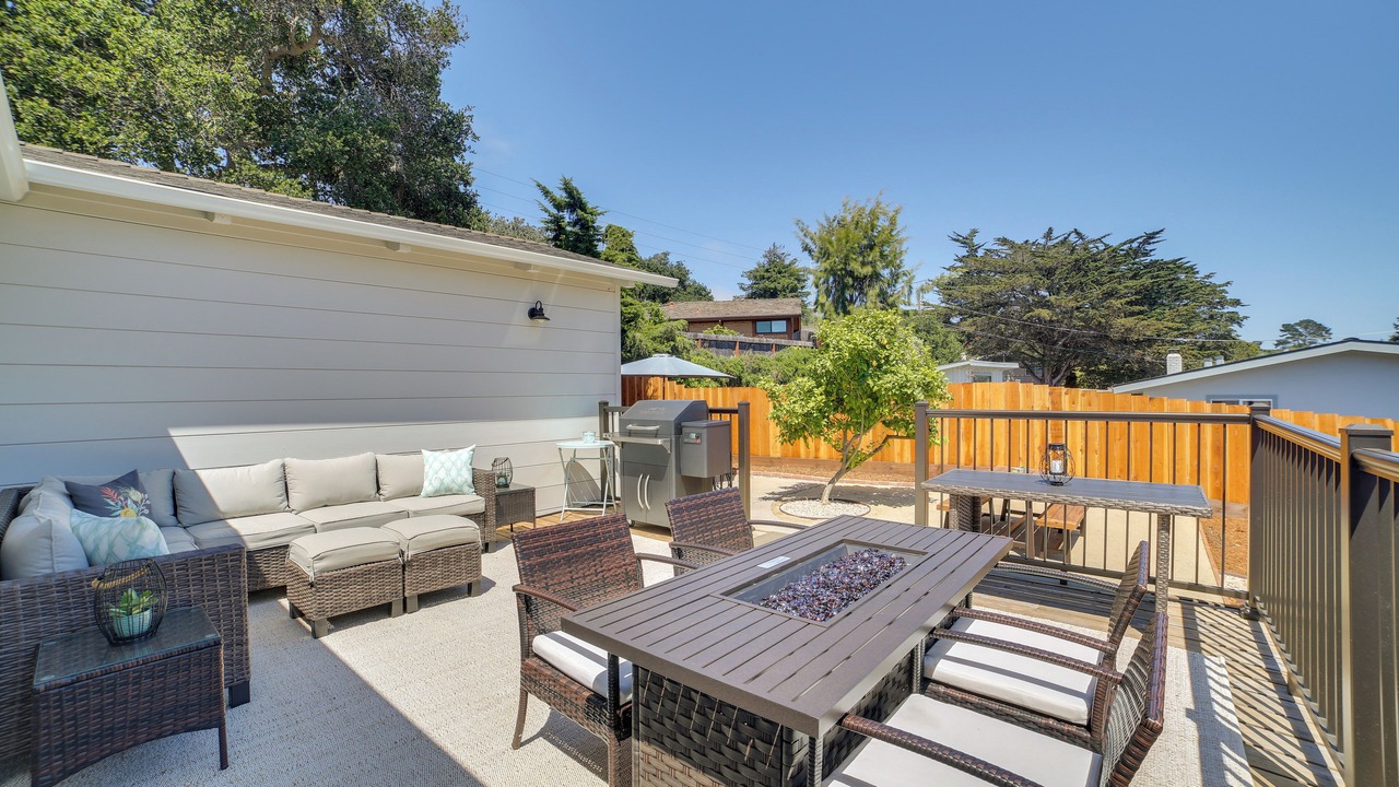 Photo of Outdoor in Del Rey Oaks