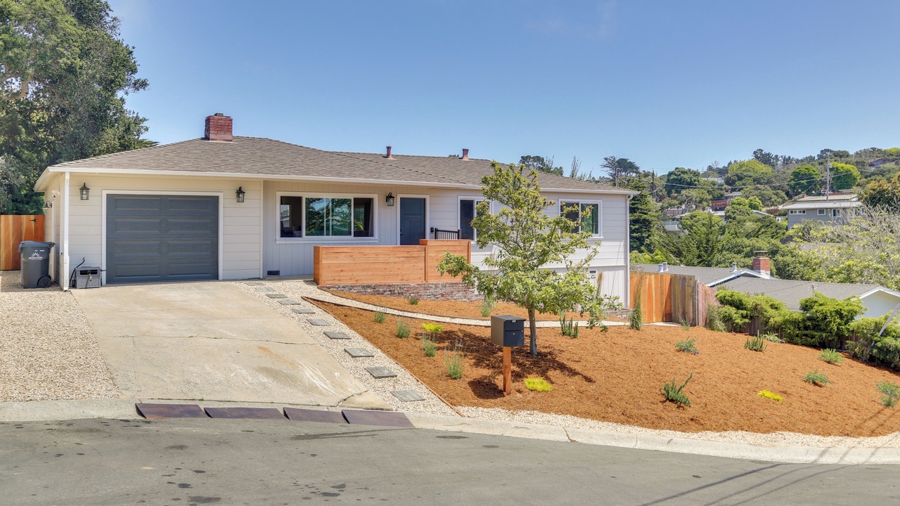Photo of Outdoor in Del Rey Oaks