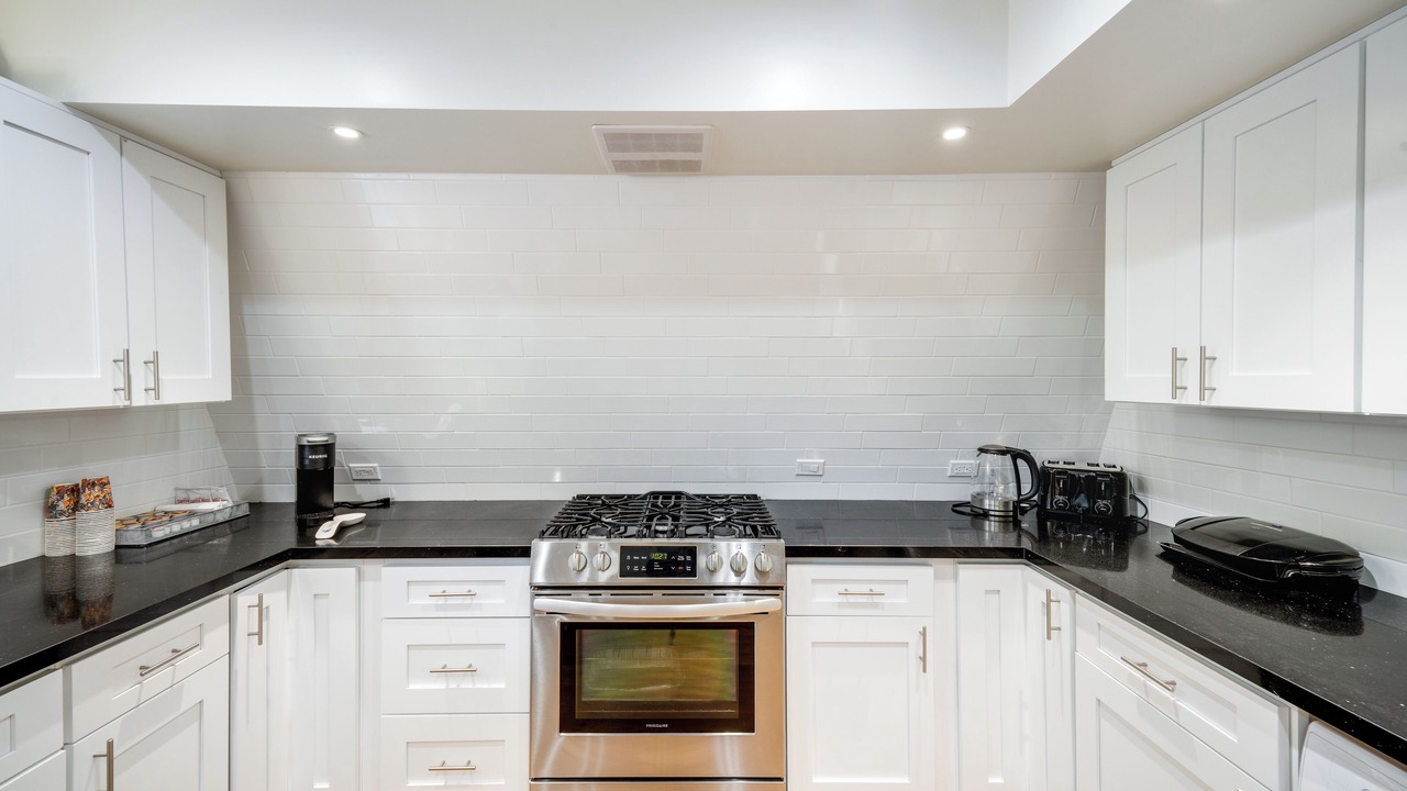 Photo of Kitchen in Pine Mountain Club