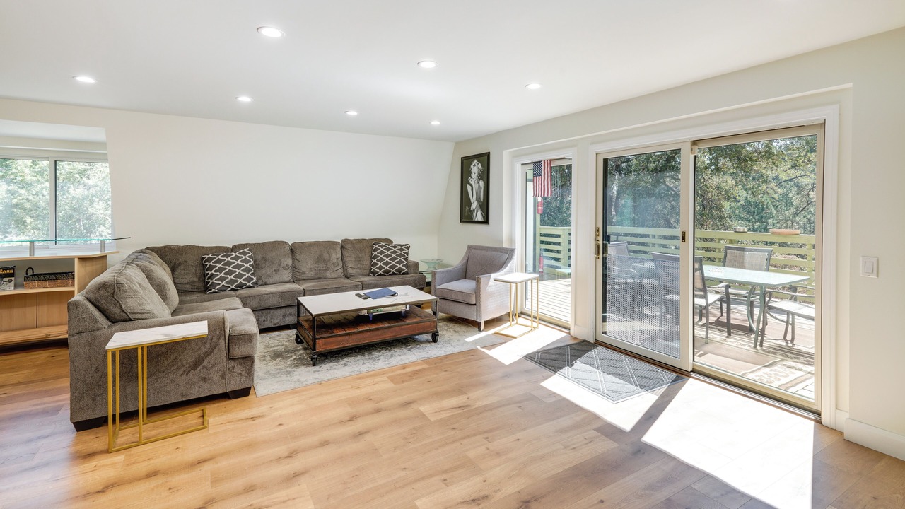 Photo of Livingroom in Pine Mountain Club