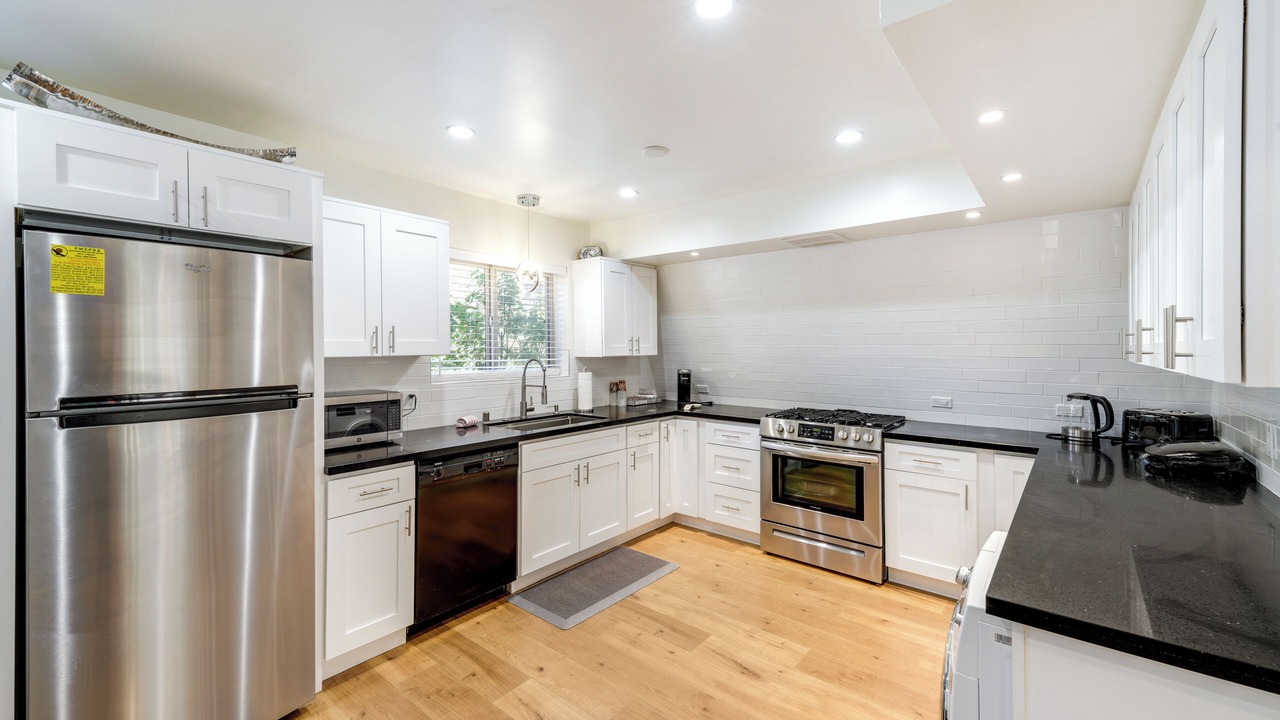 Photo of Kitchen in Pine Mountain Club