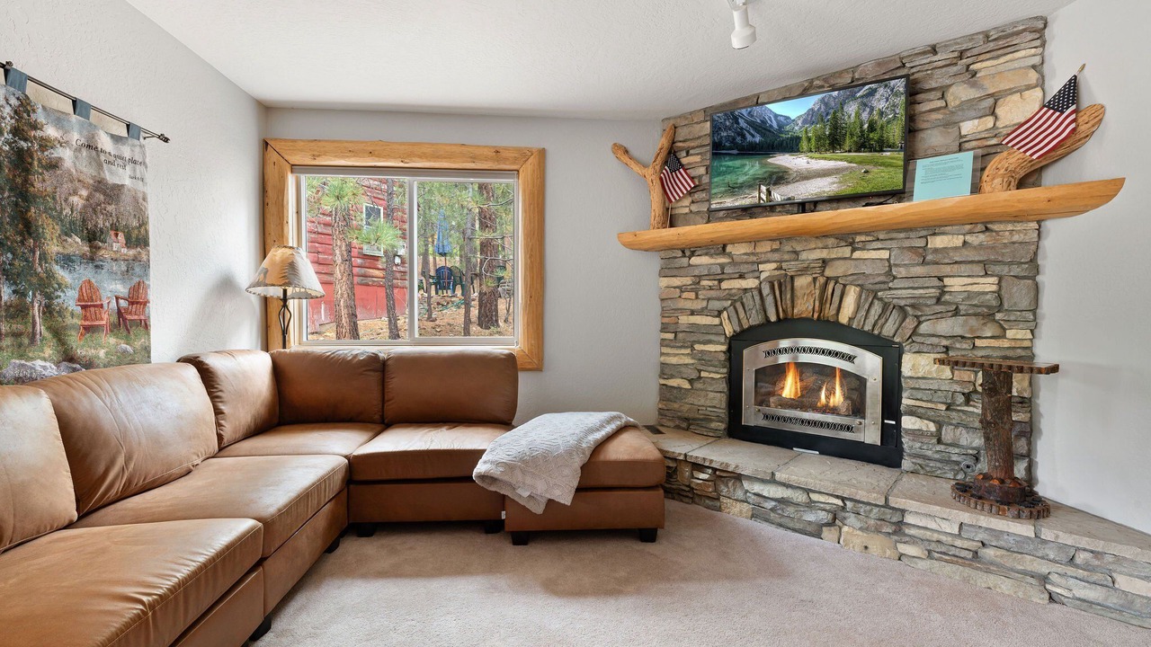 Photo of Livingroom in Boulder Bay