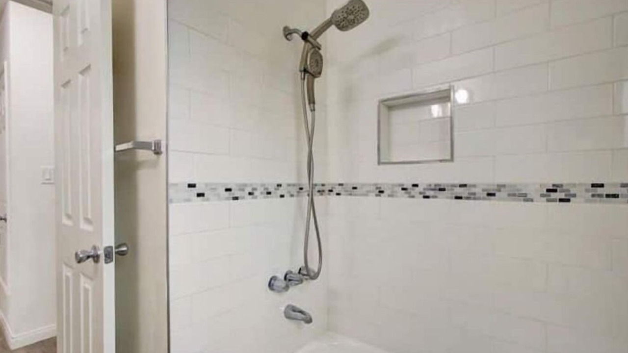 Photo of Bathroom in North Long Beach
