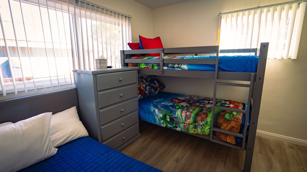 Photo of Bedroom in North Long Beach