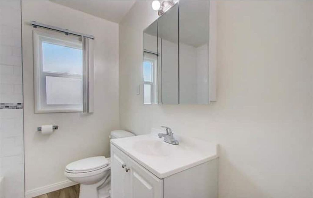 Photo of Bathroom in North Long Beach