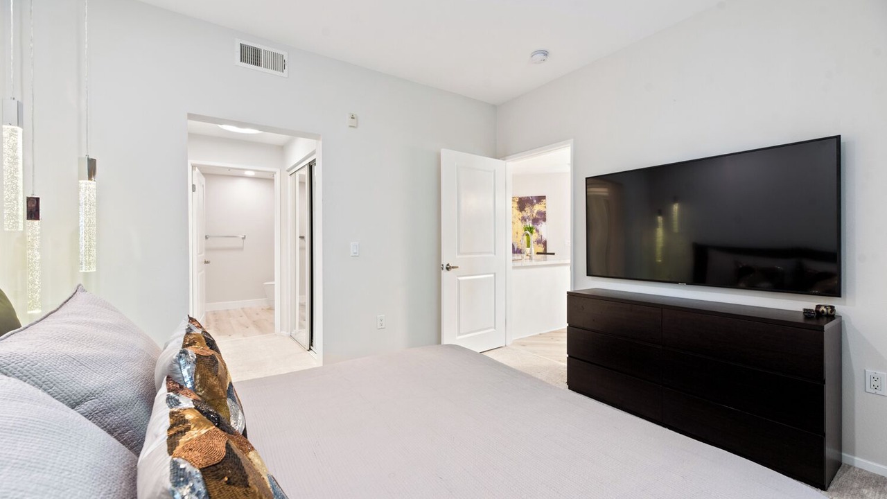 Photo of Bedroom in Airport Area