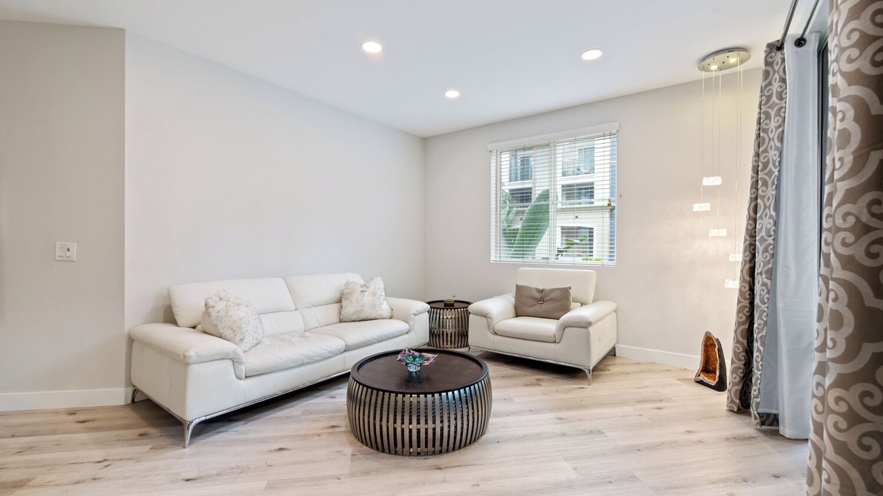 Photo of Livingroom in Airport Area