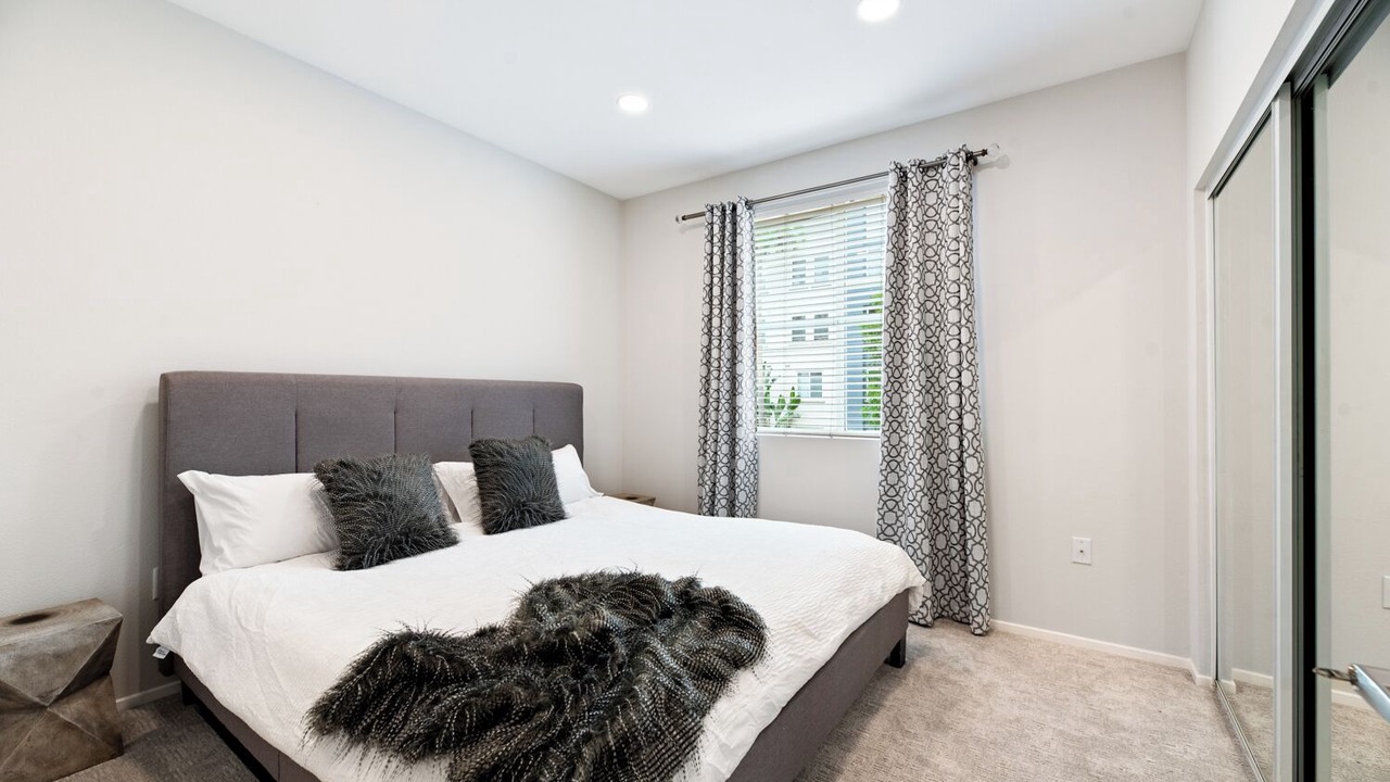 Photo of Bedroom in Airport Area