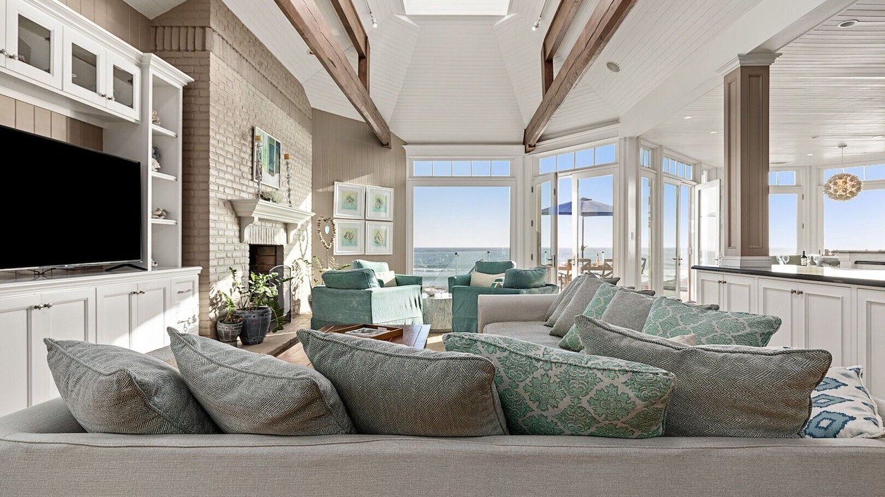 Photo of Others in Western Malibu