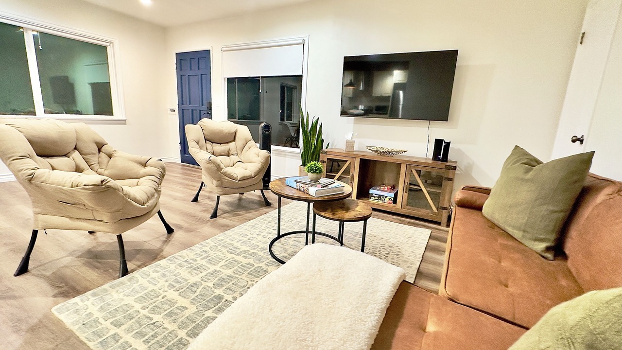 Photo of Livingroom in Los Angeles