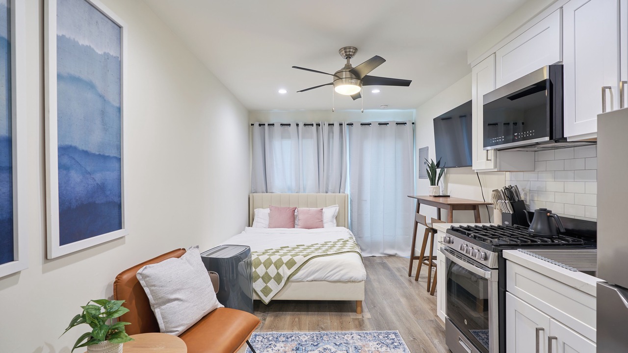 Photo of Bedroom in El Segundo