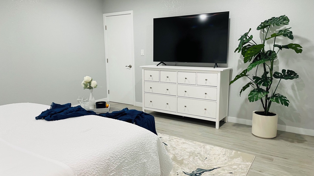 Photo of Bedroom in Baldwin Park