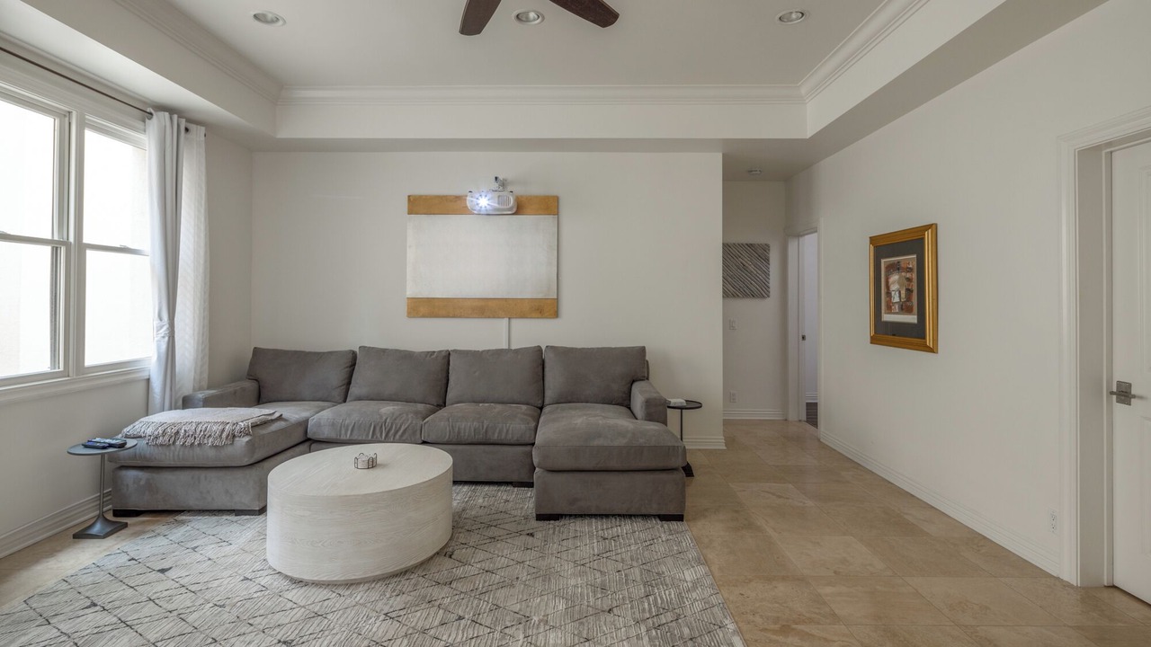 Photo of Livingroom in Del Mar