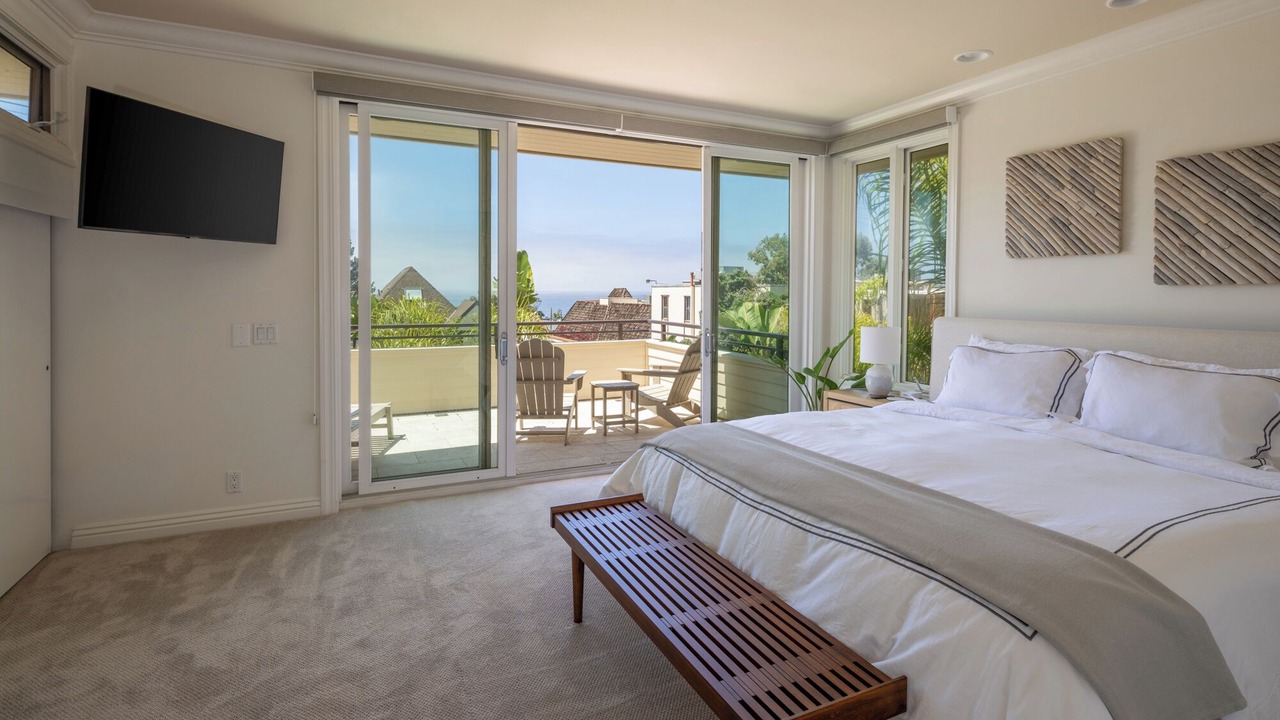 Photo of Bedroom in Del Mar