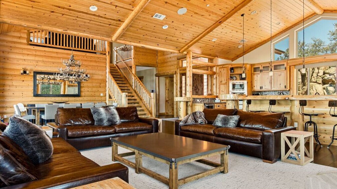 Photo of Bedroom in Castle Glen Estates