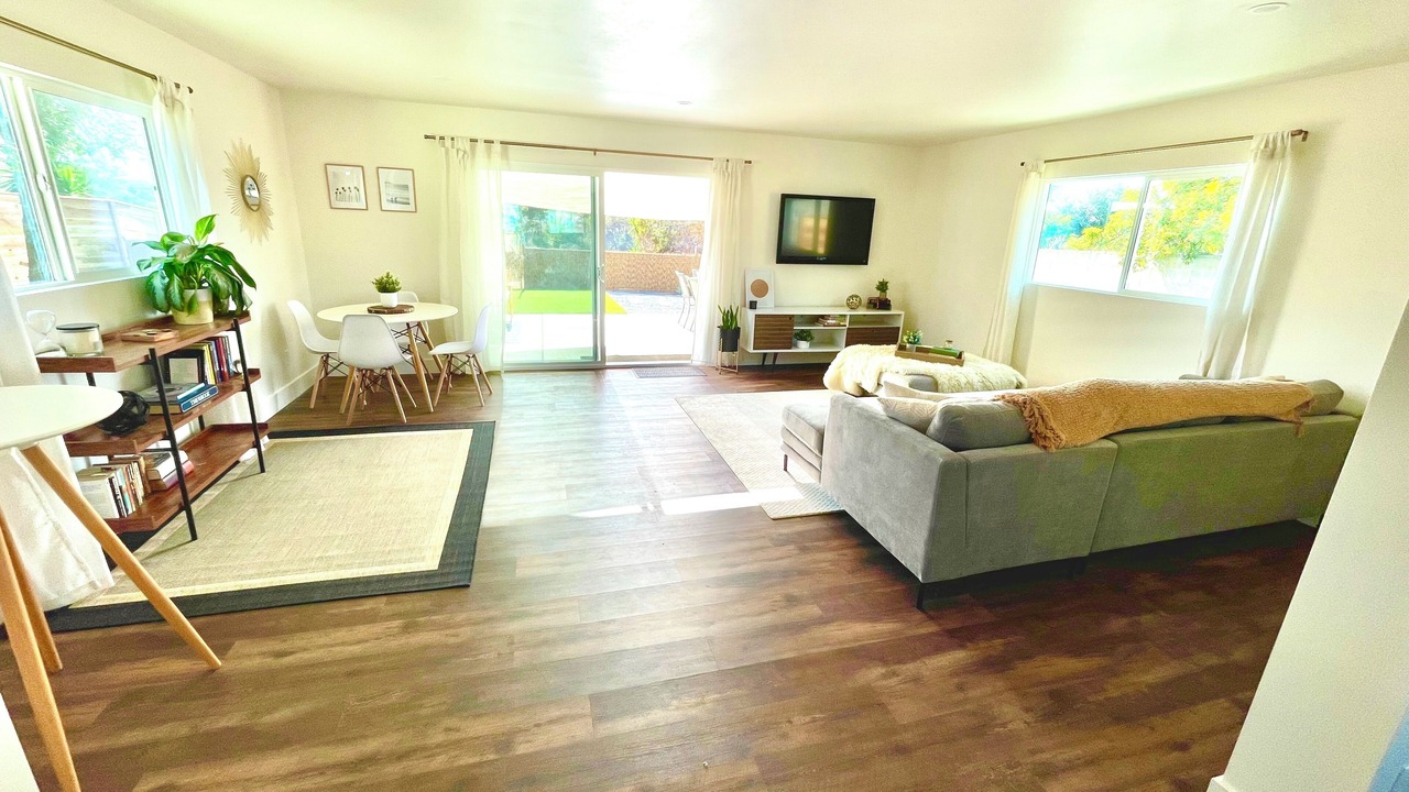 Photo of Livingroom in Linda Vista