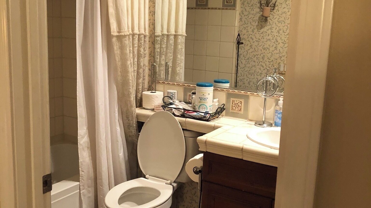 Photo of Bathroom in Moorpark