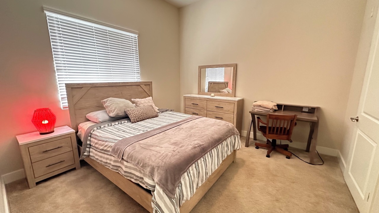 Photo of Bedroom in Airport Area