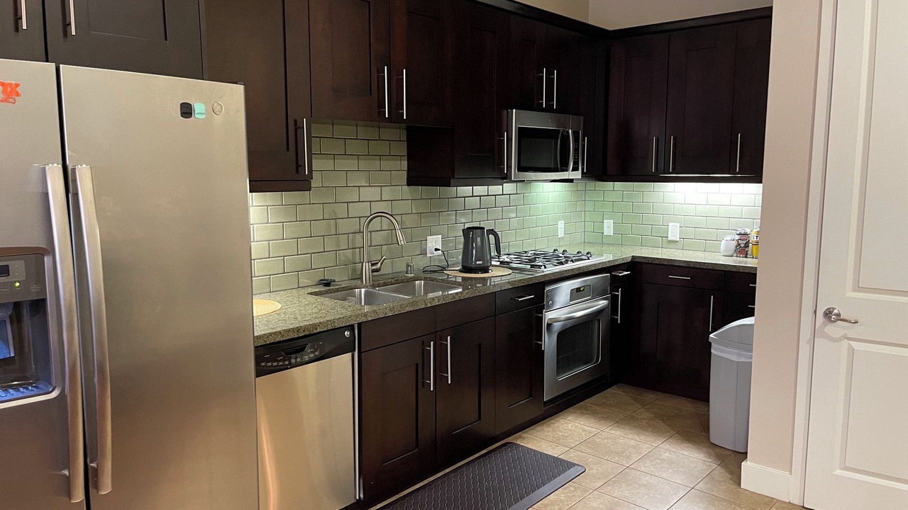 Photo of Kitchen in Airport Area