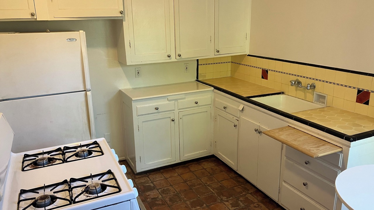Photo of Kitchen in West Los Angeles