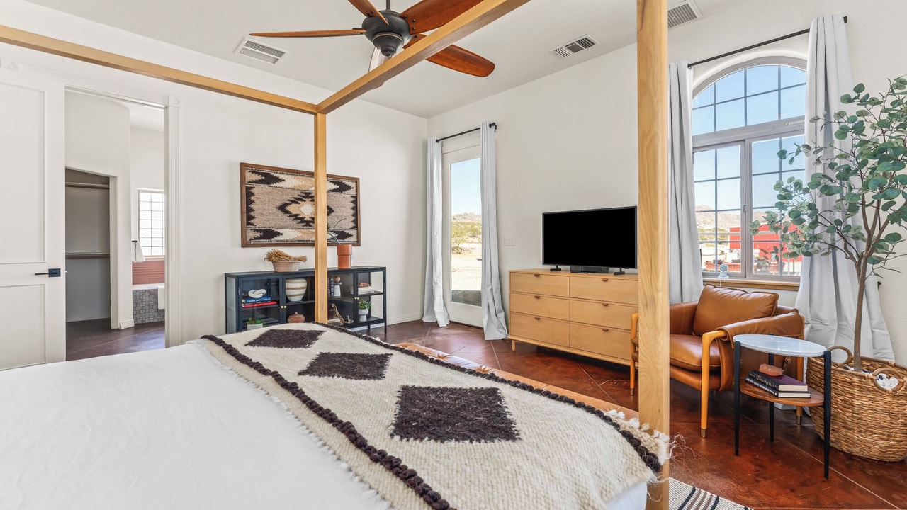 Photo of Bedroom in Panorama Heights