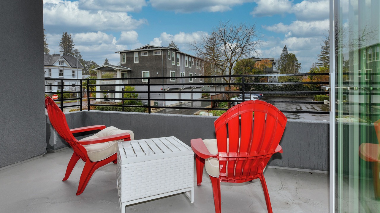 Photo of Patio Balcony in Downtown Napa