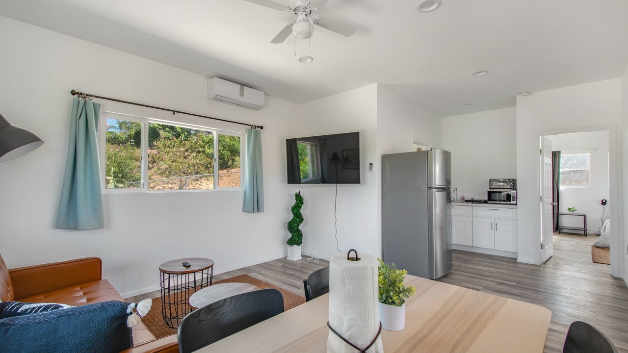 Photo of Livingroom in Vista