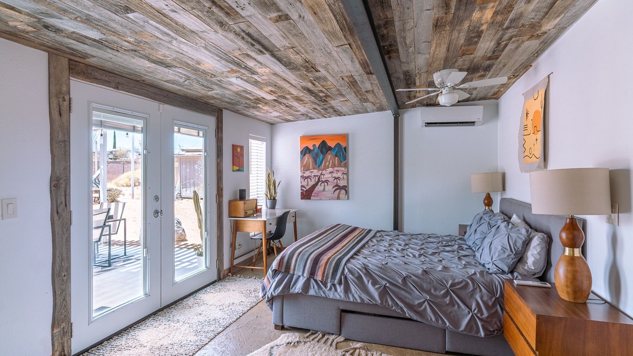 Photo of Bedroom in Yucca Valley