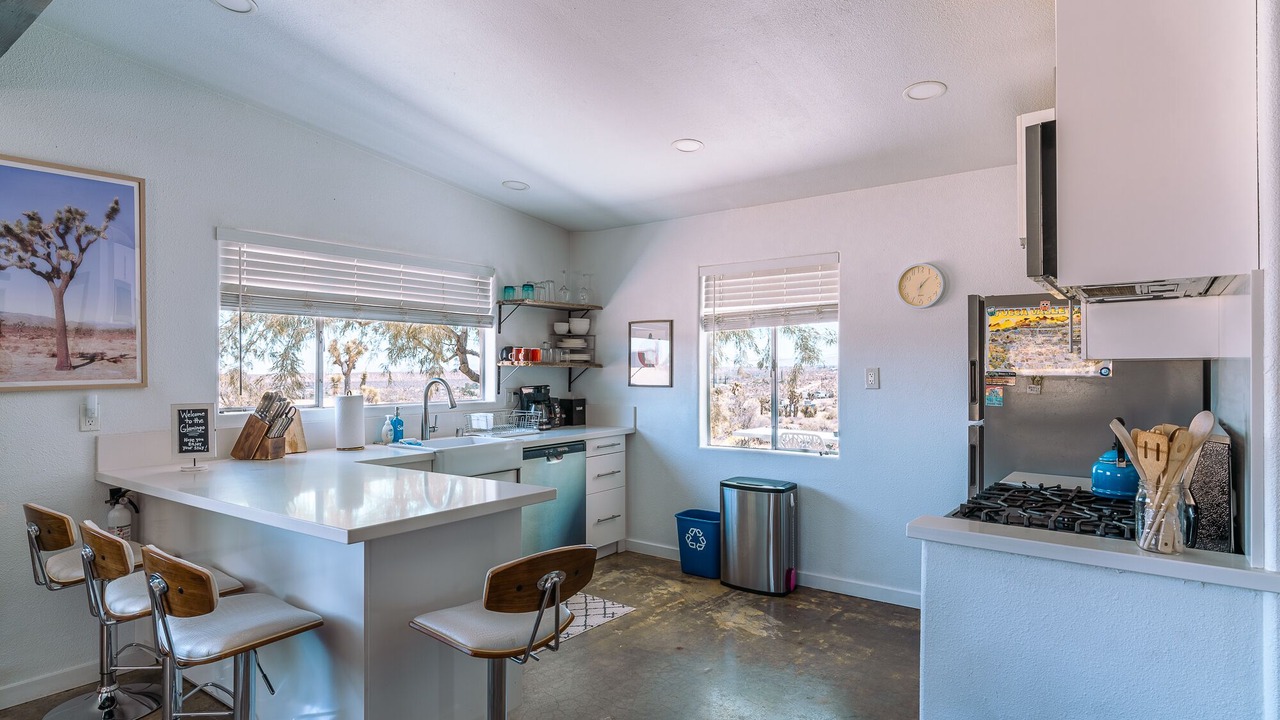 Photo of Kitchen in Yucca Valley