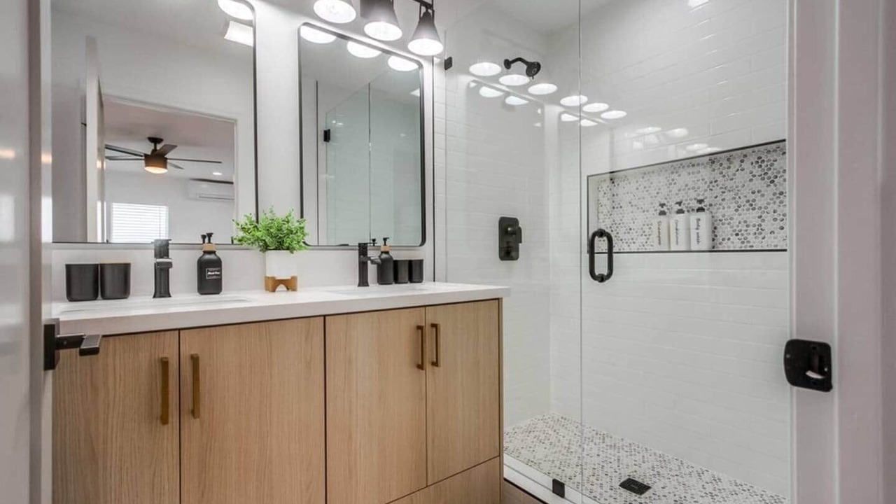 Photo of Bathroom in Country Club