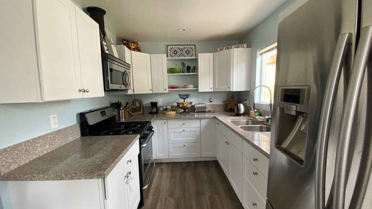 Photo of Kitchen in Encino