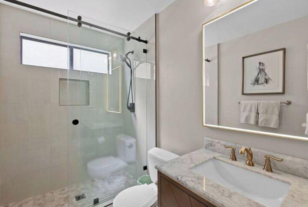 Photo of Bathroom in Stevenson Ranch