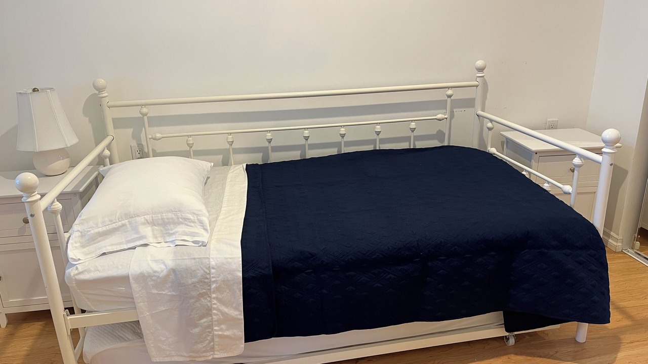 Photo of Bedroom in Northridge