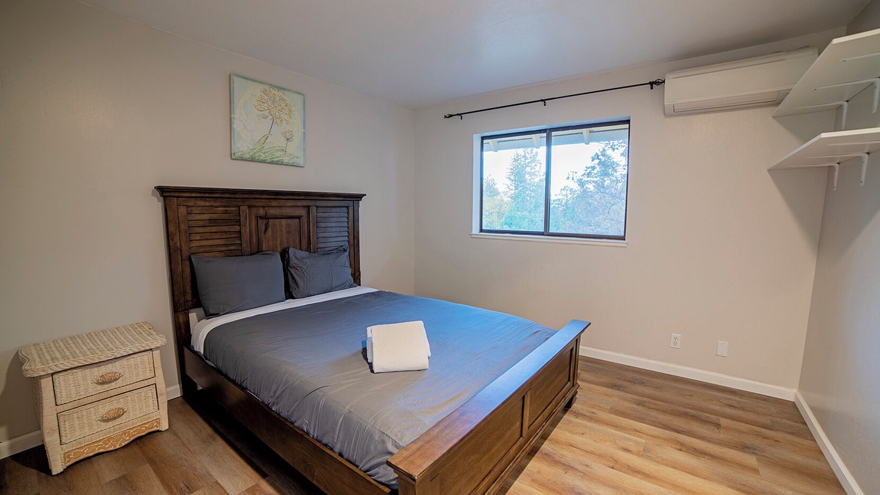 Photo of Bedroom in Twain Harte